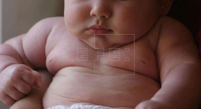 Un bebé con sobrepeso / EFE Ricardo Ferro